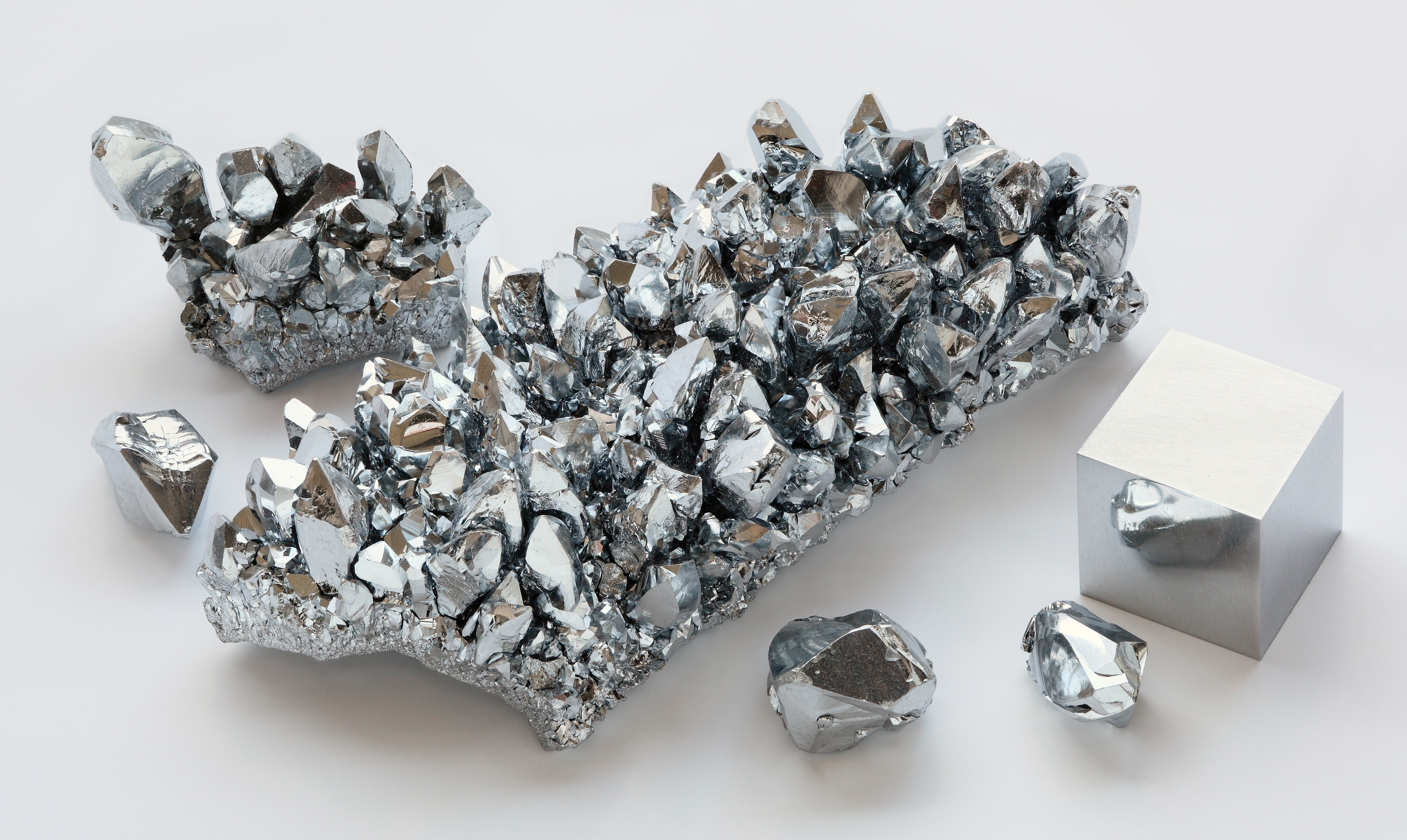 کروم متال (Chromium Metal)